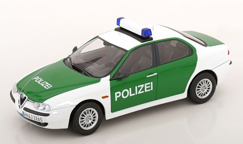Triple alfa romeo 156 - 1:18,