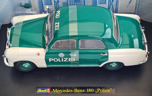 Mercedes benz 180 police - 180,